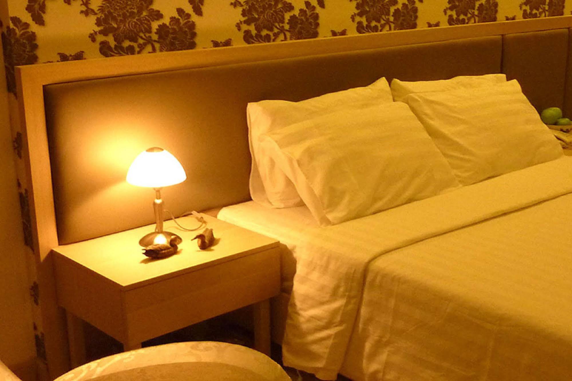 Khách sạn Saigon River Boutique 2*
